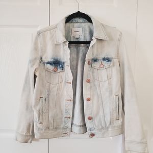 Old Navy Jean Jacket size M